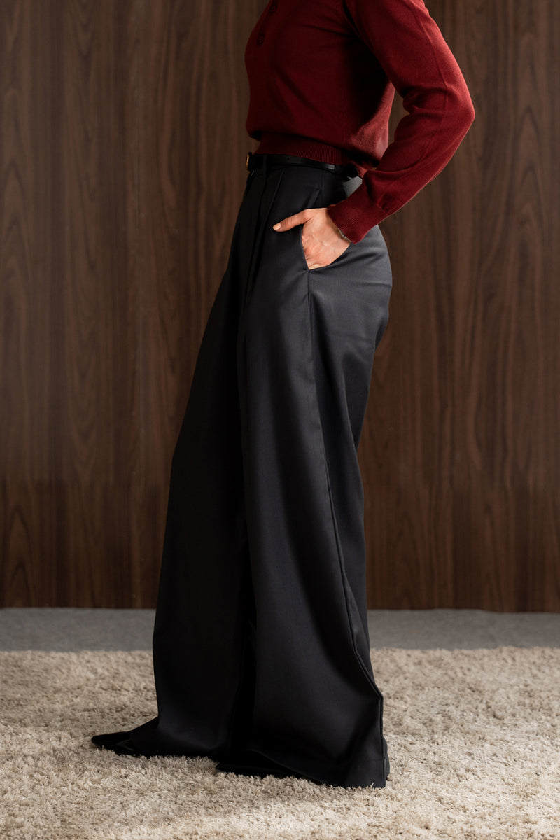 Relax- wide leg tailored pants