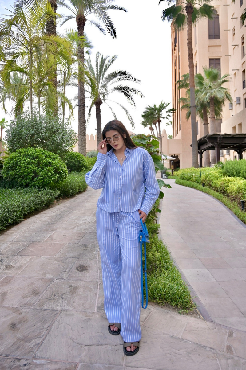 Relax Stripe Cropped Cotton Shirt