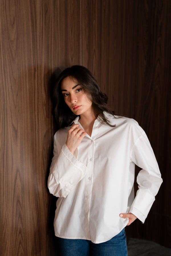 Open-collar cotton shirt