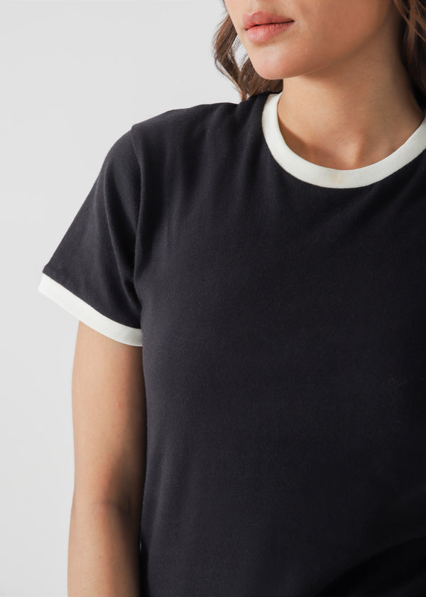 Contrast collar tee